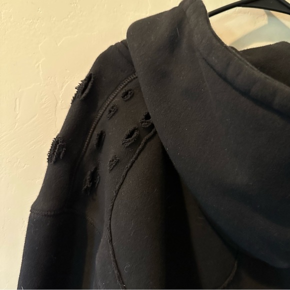 Gokyo Ri Distressed Designer Jacket - Picture 8 of 8